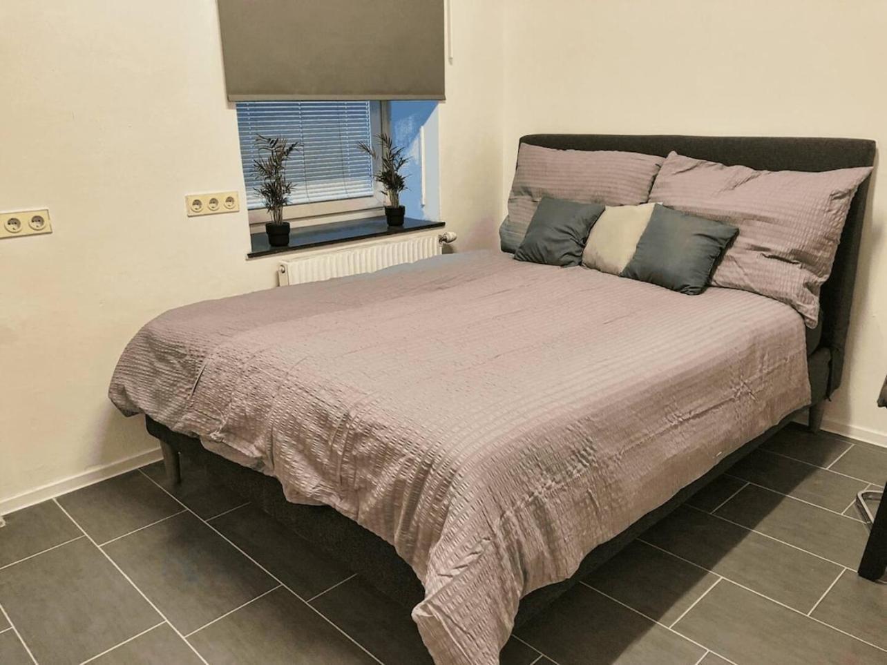 Charmante Wohnung Nahe Wiener Stadthalle Kültér fotó